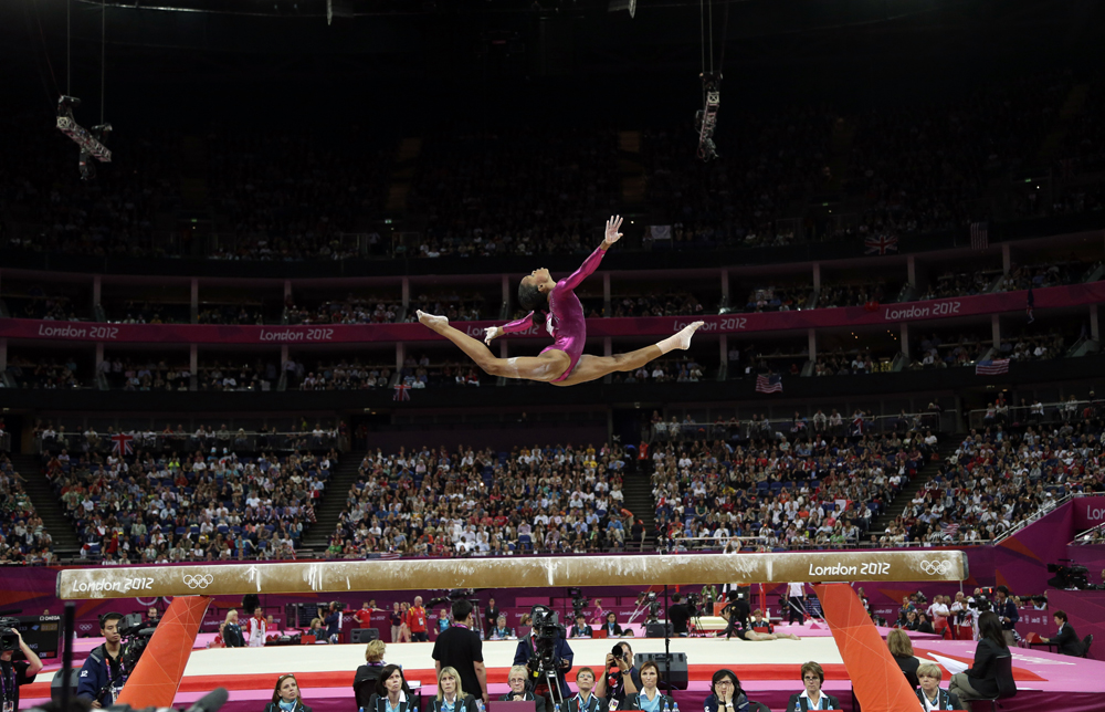 http://www.poynter.org/wp-content/uploads/2012/08/gabbydouglas.jpg