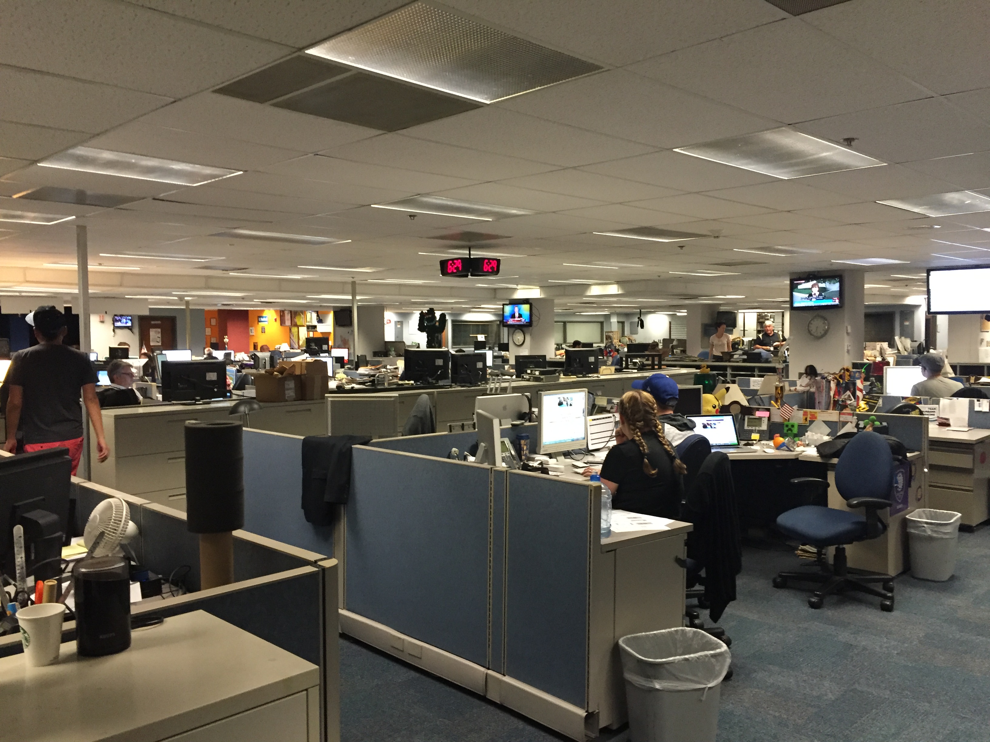 How The Orlando Sentinel With A Third Of The Staff It Once Had