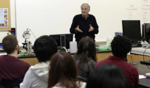 In this 2013 photo, actor Alan Alda addresses a communicating science class on the campus of Stony Brook University in New York. (AP Photo/Richard Drew)