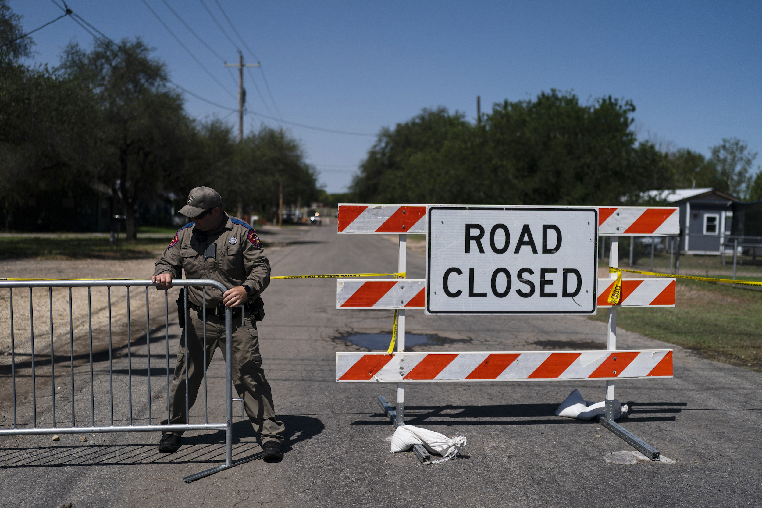 Fact-checking misinformation about the Uvalde, Texas, school shooter –  Poynter