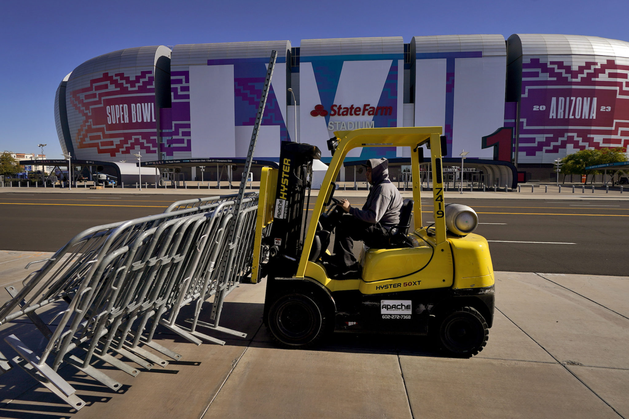 Is the Super Bowl scripted? Let's debunk this fake box score. - Poynter