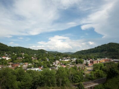Nestled in the heart of the coal fields of Appalachia, the small city of Hazard, Ky., is seen on May 26, 2015. (AP Photo/David Stephenson, File)