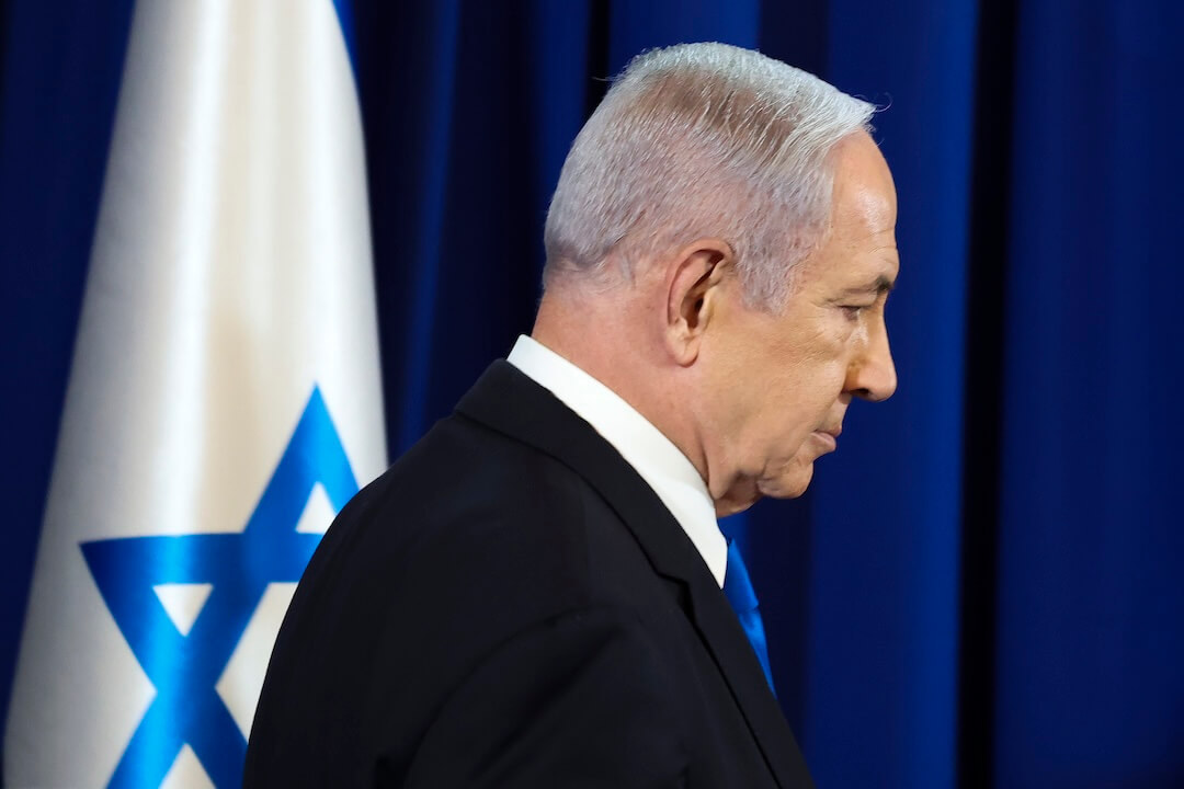 No, Benjamin Netanyahu didn’t have six fingers in a viral press conference video