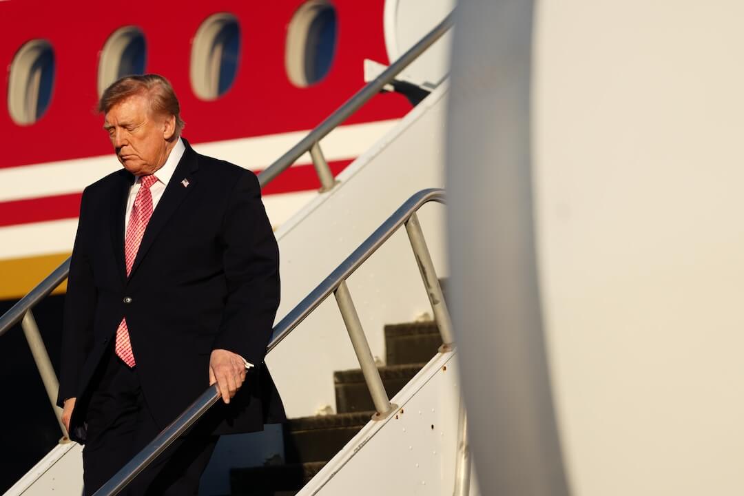 CNN threatens to take the White House back to court over Air Force One access
